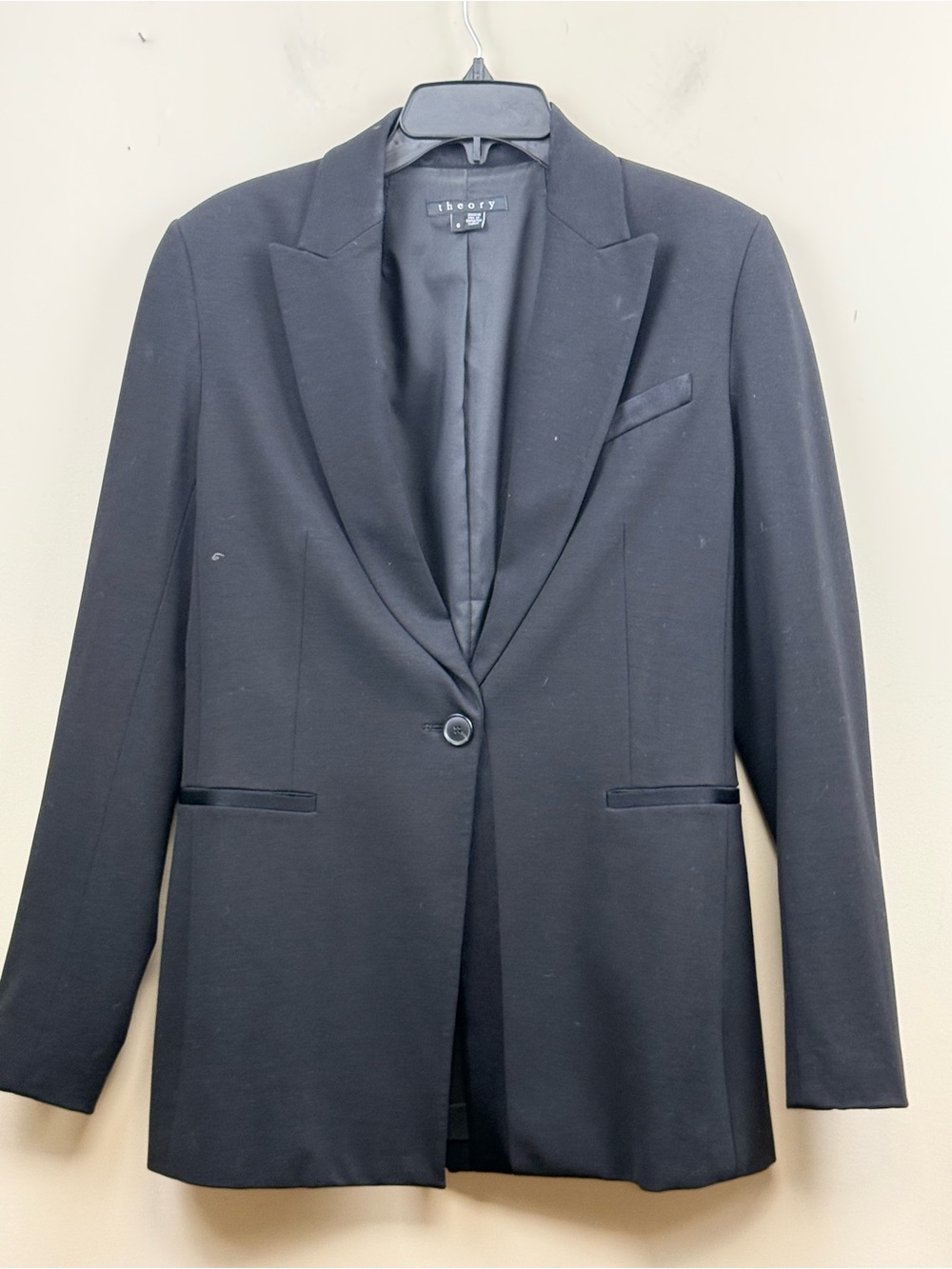 Theory black one button long blazer 6 made in USA
